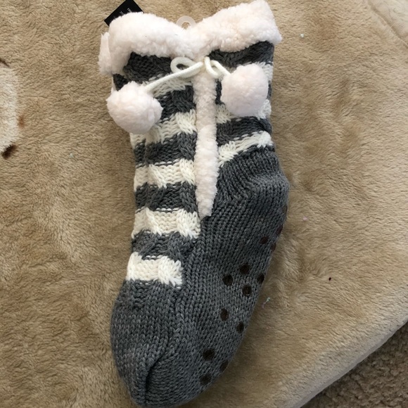 WOMEN’S SLIPPER SOCKS NON SKID SLIP THICK WARM NEW - Picture 2 of 3